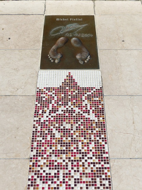 以阿森纳为 以阿森纳为