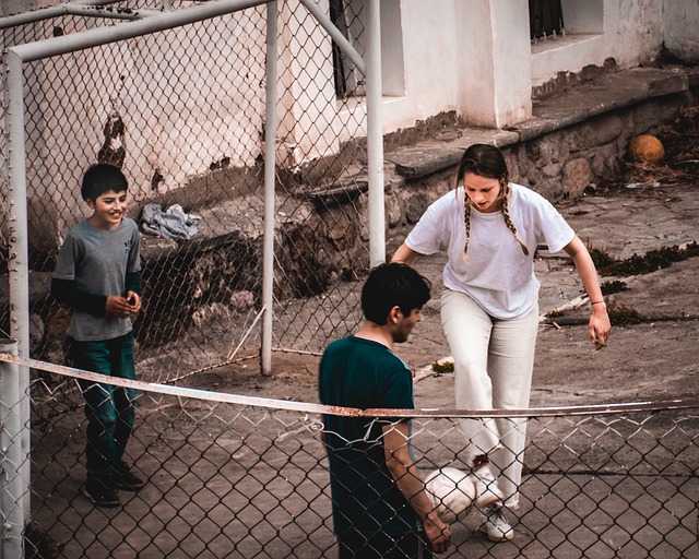 他以犀利的 他以犀利的